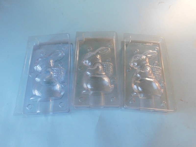 3 WILTON CANDY MOLDS TO MAKE YOUR OWN CANDY BUNNIES gallery