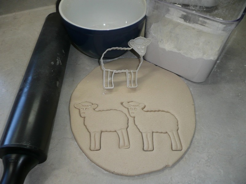 SHEEP FULL BODY SIDE VIEW DETAILED FARM RANCH ANIMAL COOKIE CUTTER USA PR5051 gallery
