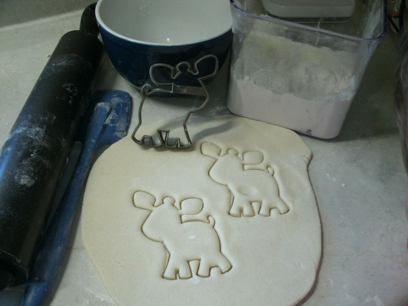 BABY MOOSE OUTLINE WOODLAND CREATURE FOREST ANIMAL COOKIE CUTTER USA PR3639 gallery