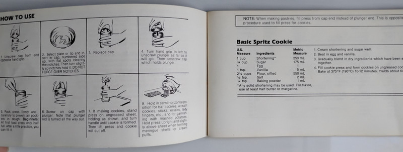 Vtg Mirro Cookie Pastry Twist Press Decorator Set + Booklet 12 Plates & 3 Tips gallery