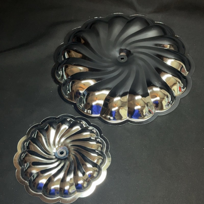 Vintage Arco 2-Tier Cake Candy Stand Chrome Metal Scalloped Silver Tray Party gallery