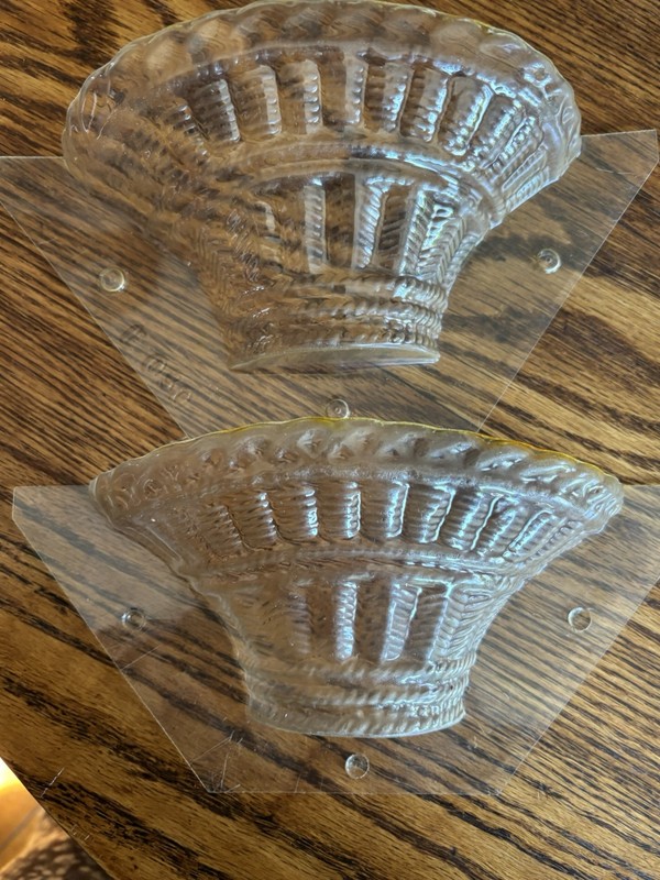 Easter Plastic Candy Mold Lot-Vintage- Hollow Or Solid With Clips 9. (Lot # 5) gallery