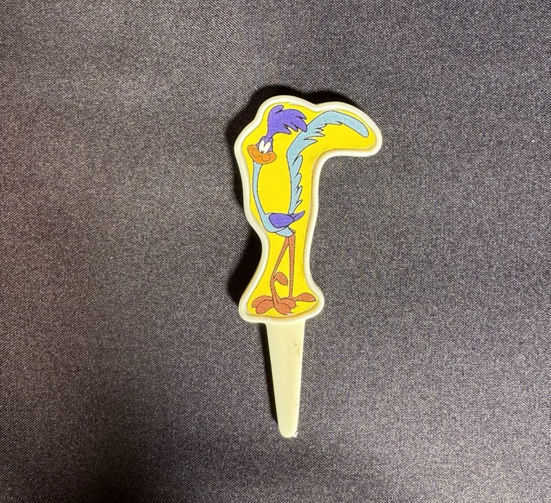 Lot of 6 Vintage Looney Tunes Warner Bros DecorPac Brand Cake Picks gallery