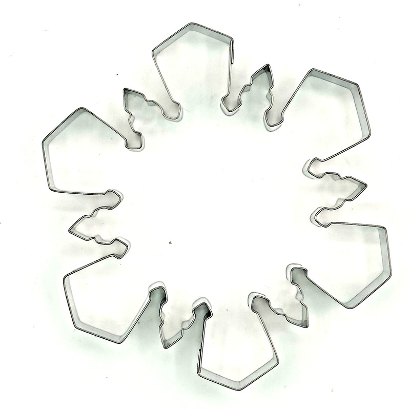 Williams Sonoma Snowflake Cookie Cutters Set of 5 Nested w Holiday Tin gallery