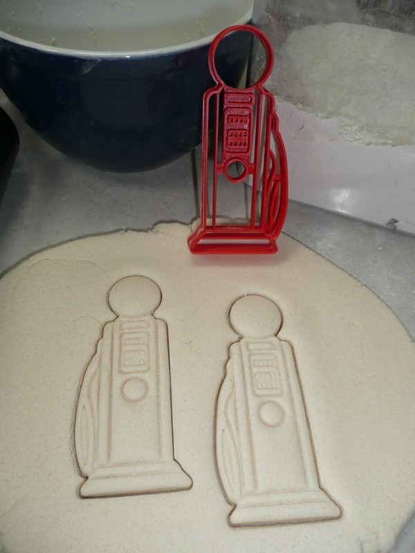 VINTAGE GAS PUMP SHAPE ANTIQUE VEHICLE THEME DETAILED COOKIE CUTTER USA PR5040 gallery