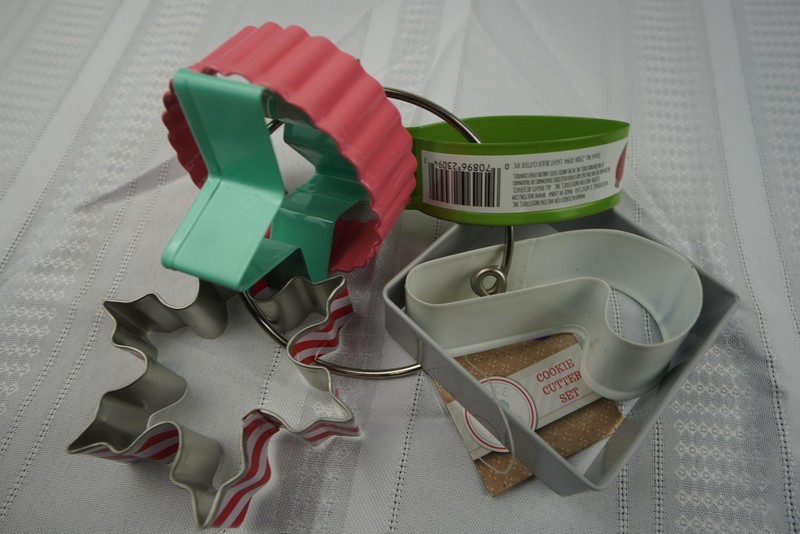 Wilton Holiday Cookie Cutter Set Christmas Star Snowflake Circle Square New