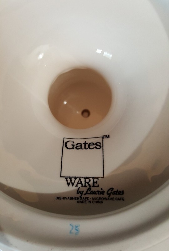GATES WARE BY LAURIE GATES CERAMIC HYDRANGEAS LILLIES FOOTED PEDESTAL STAND- EUC gallery