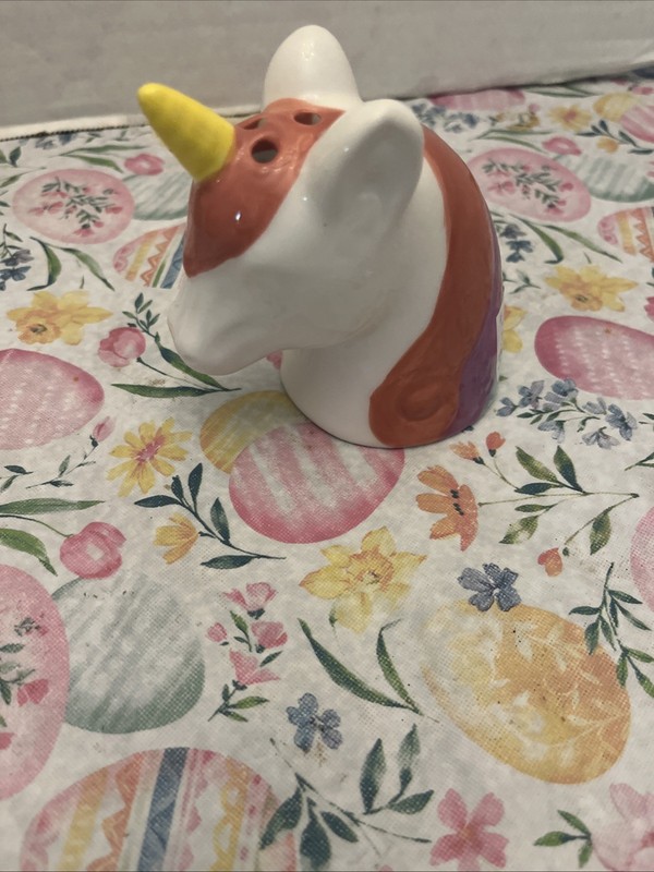Target Bullseye 3 Piece Donut Cupcake & Unicorn Sprinkle Ceramic Shaker Set gallery
