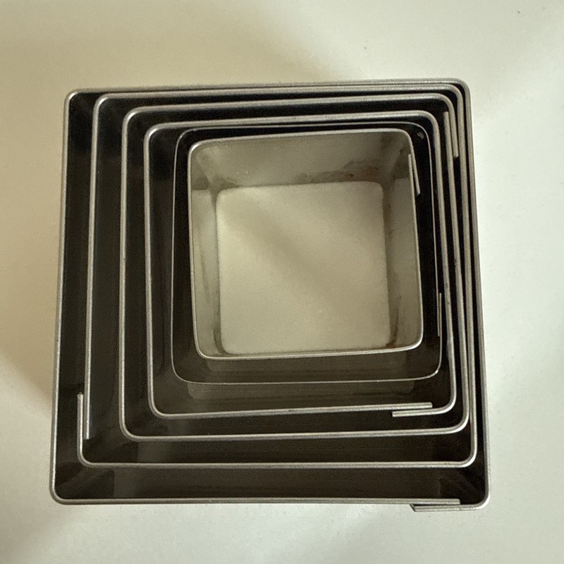 Ateco Cutters 6 Piece Set Square #5253 1 3/8 in to 2 5/8 in tin gallery