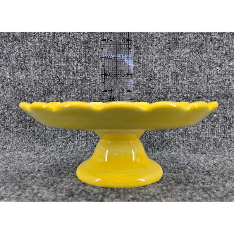 The Pioneer Woman Delaney Pedestal Stand 8" Yellow Floral Scalloped Ceramic gallery