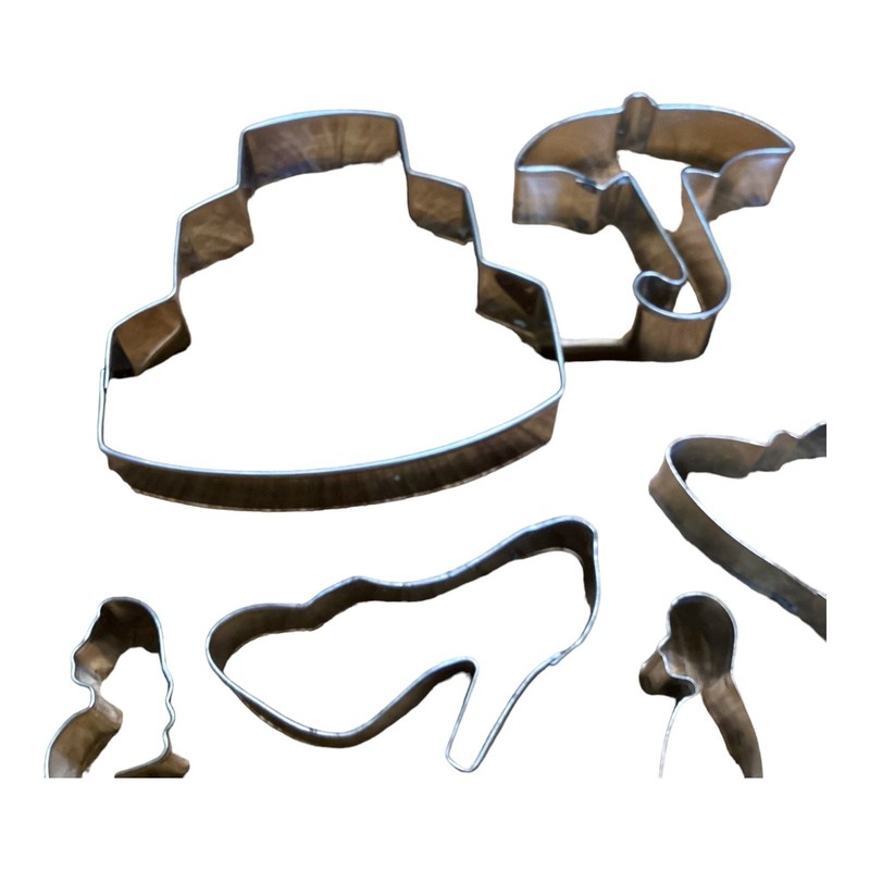 Vintage Wedding Cookie Cutter Set 7pc Bride Groom Cake Champagne Umbrella Metal gallery