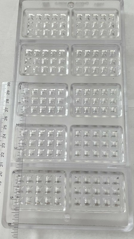 10-Cavity EU PC Chocolate Mold SMALL Brussels Waffle Each 2.1" x 1.4" x 0.2"High gallery
