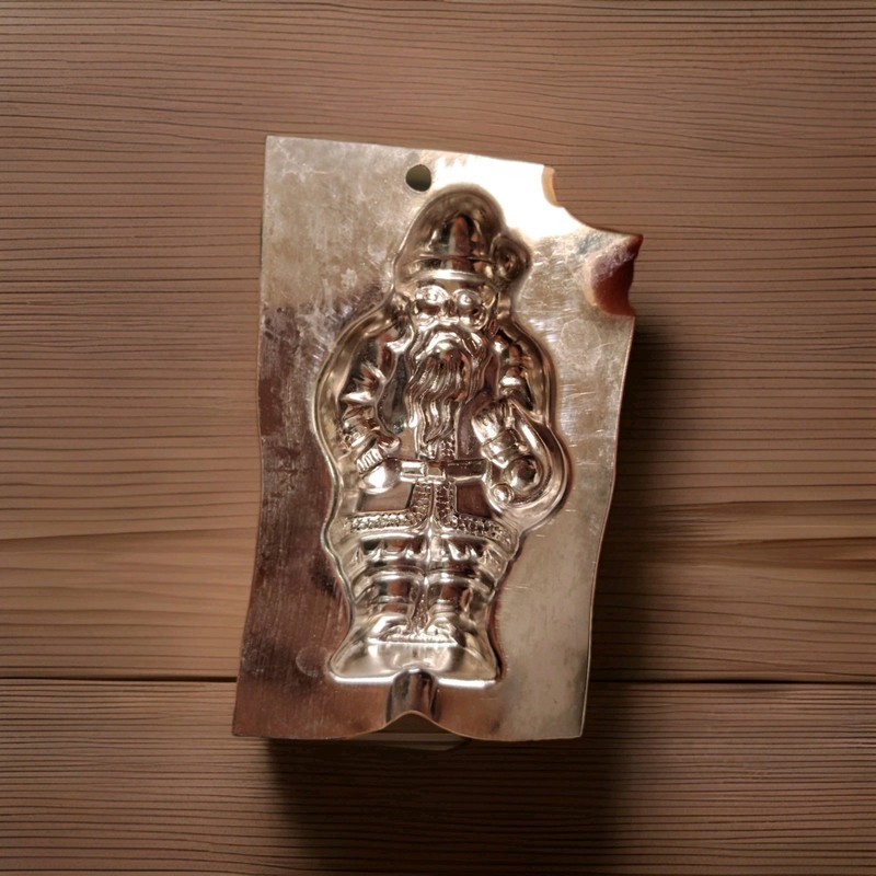 Vintage Set Of 7 Holcraft Chocolate Molds At Nickolas Christmas Collectors Gift gallery