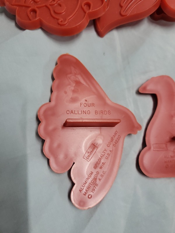 Chilton "12 Days of Christmas" Cookie Cutter Set, Red Plastic, USA 1978, ONLY 11 gallery