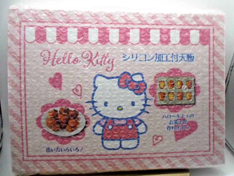 Hello Kitty Baking Mold Tray 8 Cavities Silicone Coated Cake Pan Made in Japan