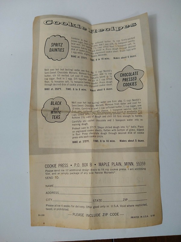 Vintage Cookie Press Made in Maple Plain Minnesota with Instructions gallery