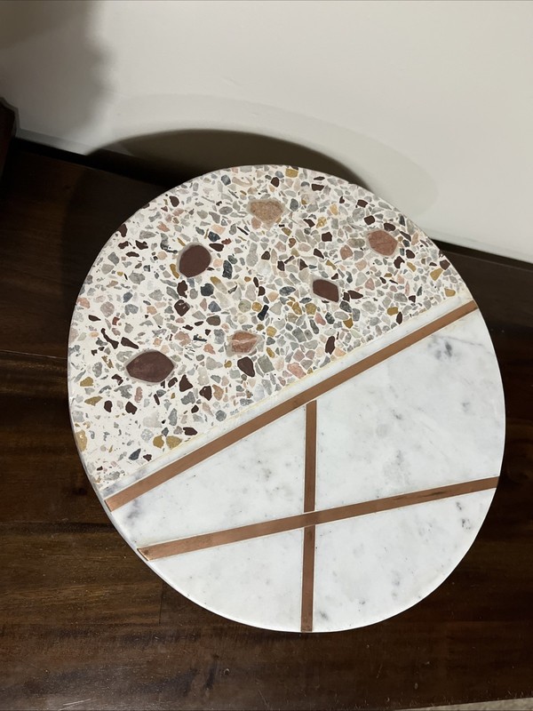 THIRSTYSTONE Pink Terrazzo White Marble Cake Stand NM796-MCY Copper Display