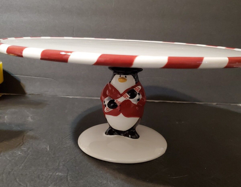 STUDIO NOVA Santa’s Little Helper 12″ Pedestal CAKE STAND With Penguin