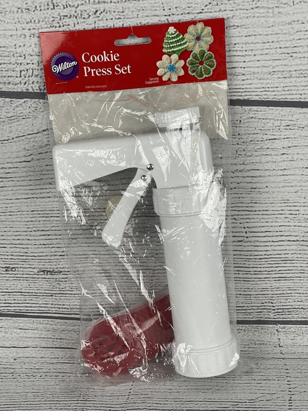 Christmas Cookie Press Set 12 Disc WILTON Various Designs 2015 NIP Free Shipping