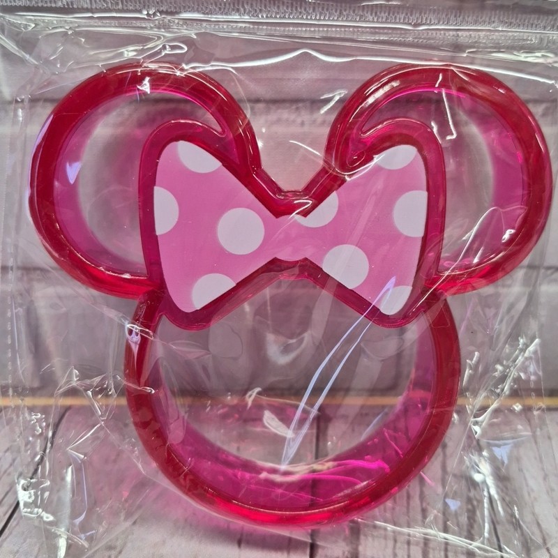 Disney Mickey & Minnie Mouse Plastic Fun Shape Bread Crust Cutter, Lot Of 2 gallery