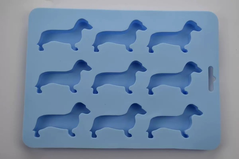 2 Pcs cute silicone chocolate mold Puppy Candy Molds Non-stick Silicone gallery