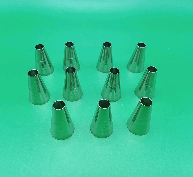 WILTON ⭕️ #12 Round Tips Lot (11) Large Opening Korea NEW LOOSE gallery