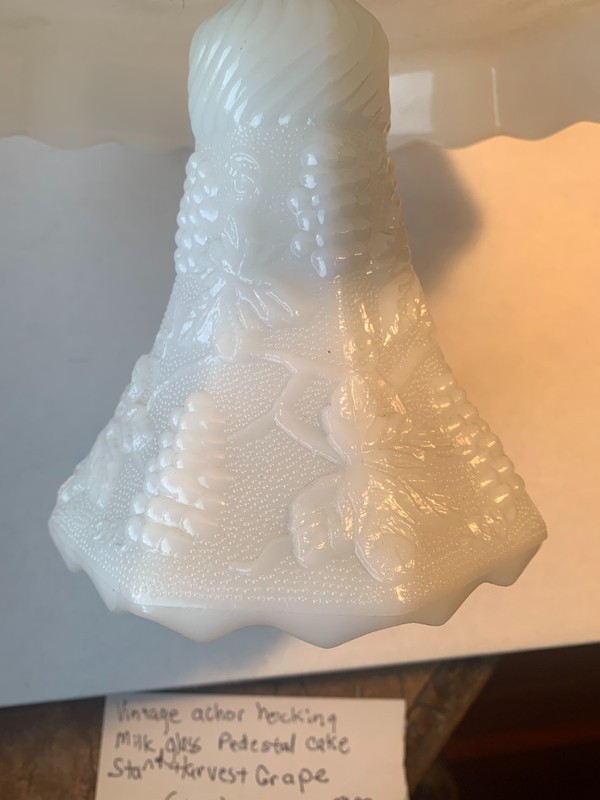 Gorgeous Vintage Anchor Hocking Milk Glass Cake Stand - VERY Collectible gallery