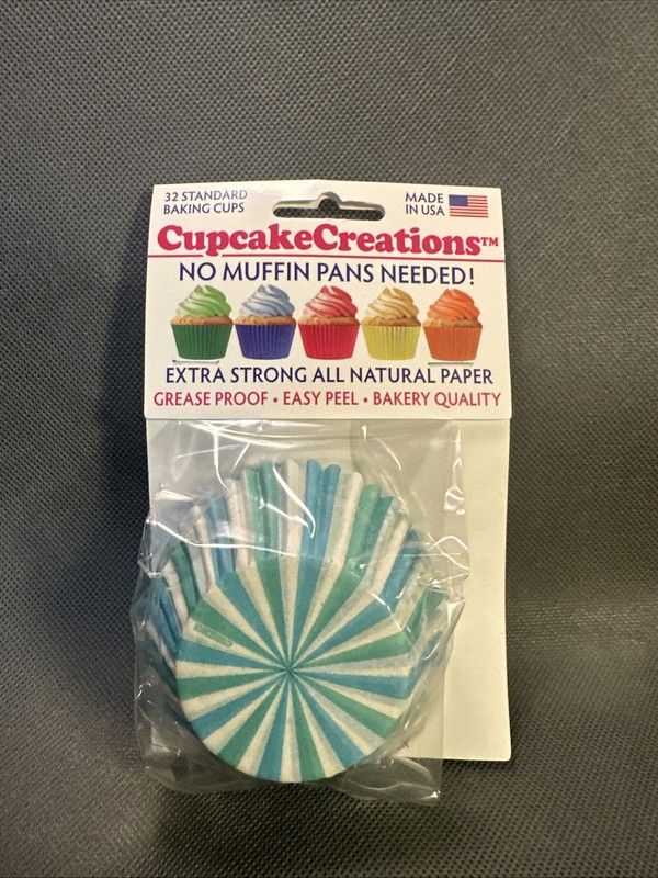 CupcakeCreations Mint&Turquoise Stripes Cupcake Liners No Pan, 32 Standard Cups