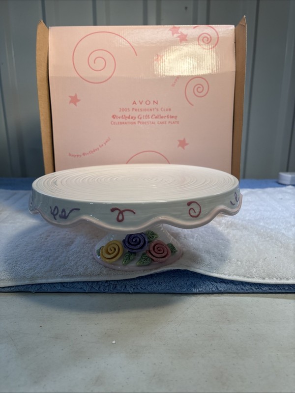 Celebration Pedestal Cake Plate 2005 Presidents Club Birthday Collection