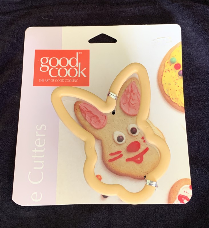 Easter Bunny Rabbit Face Soft Touch (Not Metal) Cookie Cutter by Good Cook NEW