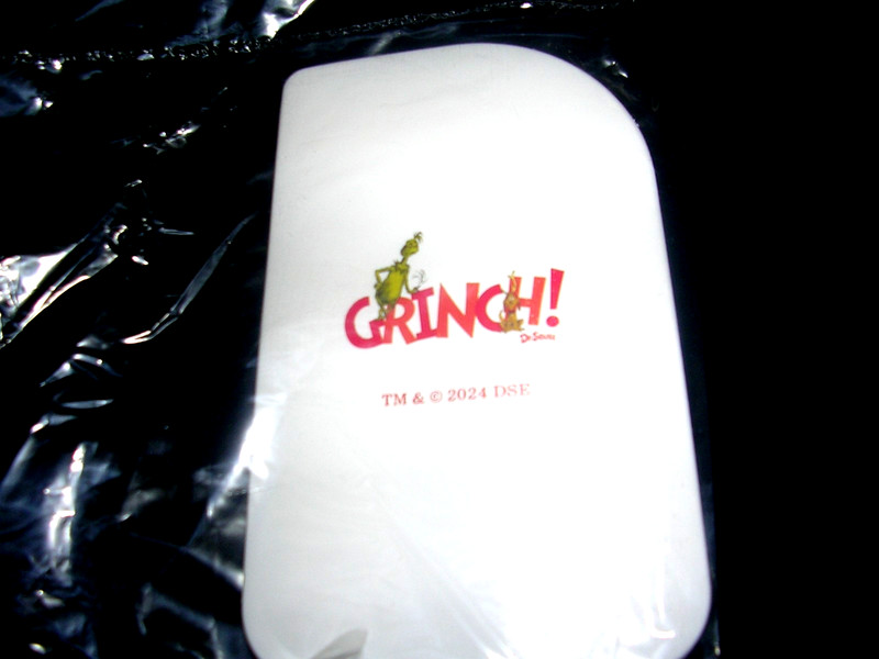 WILLIAMS SONOMA CHRISTMAS THE GRINCH SPATULAS 1 MEDIUM 2 MINI NEW IN ORIG PKGING gallery