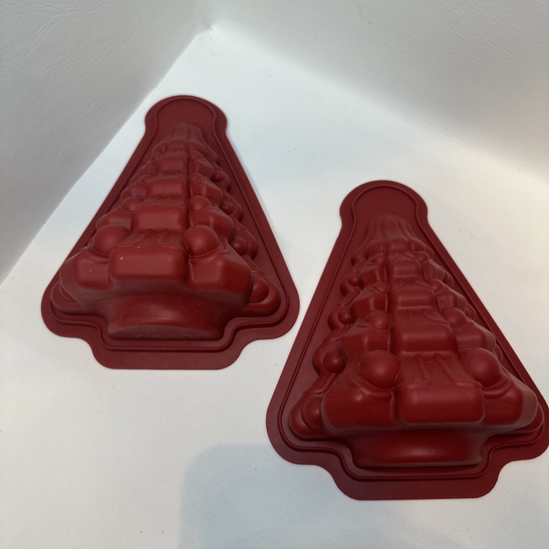 Hoffritz Christmas Tree Sandra Lee-2 Sided Cake or Candy Mold & Support Frame gallery