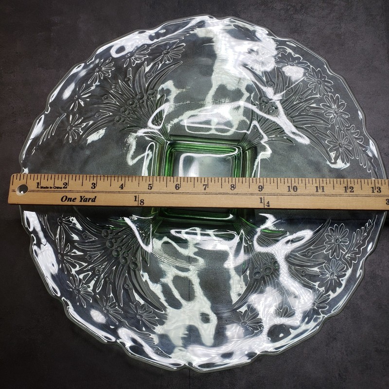 Rare Vintage Green Pedestal Cake Plate with Daisy Bouquets gallery