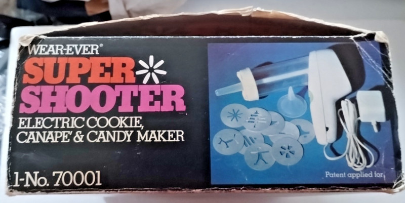 WearEver 70001 Super Shooter Electric Cookie Maker gallery