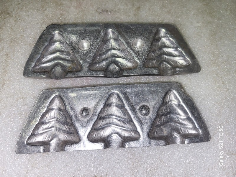 Vintage Aluminum Christmas Tree Chocolate Mold Lot 1A