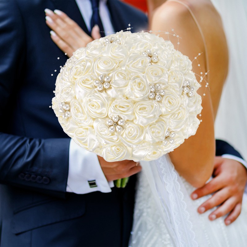 Wedding Bouquets for Bride, Artificial Rose Bouquet for Wedding[Cream White]