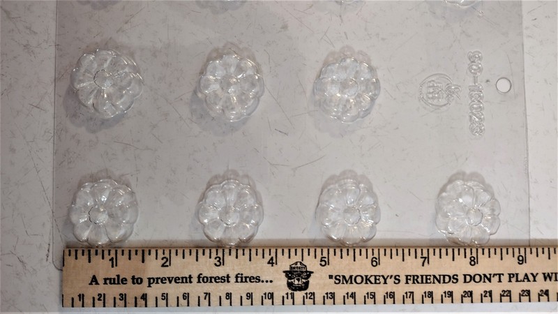Daisy Flower Chocolate Candy Mold, 1.25" (3 pc) Floral Dessert gallery