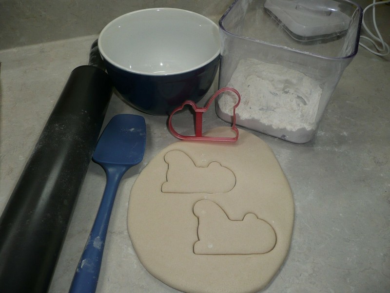 SANTA SLEIGH OUTLINE CHRISTMAS HOLIDAY COOKIE CUTTER USA PR4522 gallery