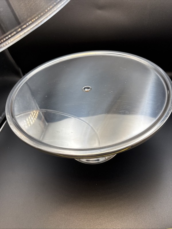 Cambro Cake Stand Dessert Display 12” Round Chrome Handle 15” Tall gallery