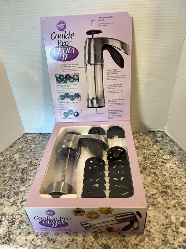 New in Box SEALED Wilton Pro Ultra II Cookie Press baking retro holiday baking gallery