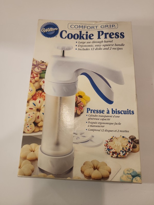 Wilton Comfort Grip Cookie Press W 12 Disks