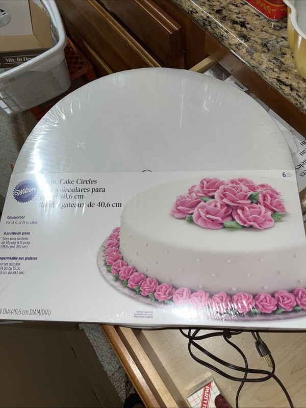 Wilton 16 In Round Came Circles 6 Pcs