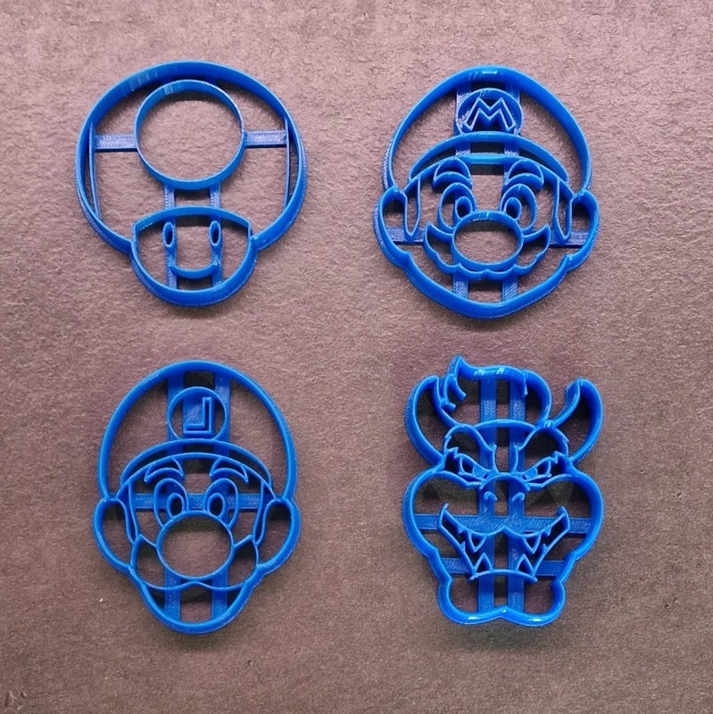 The Super Mario Bros Cookie Cutter & Mold gallery