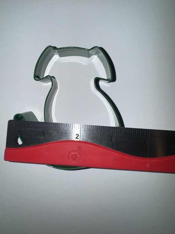 Threshold Dog Puppy Shape Cookie Cutter Green NWOT gallery
