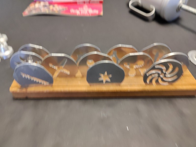 Vintage MIRRO Aluminum Cookie Press Pastry -3 Tips -12 Discs Decorator Set -Wood gallery