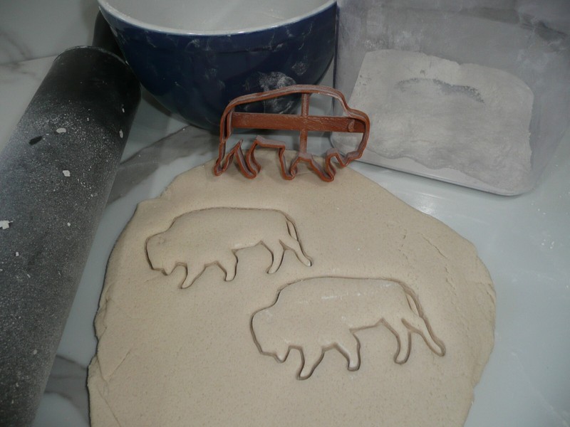 BISON DETAILED BUFFALO ANIMAL COOKIE CUTTER USA PR5326 gallery