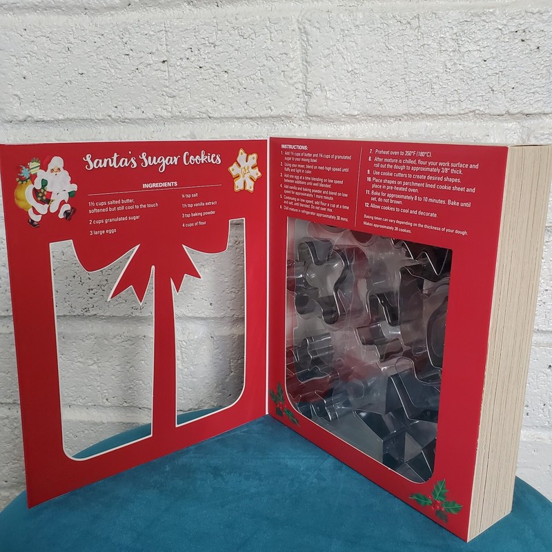 Christmas Cookie Story Book Box 12 Metal Cookie Cutter Set Recipe Sealed New gallery