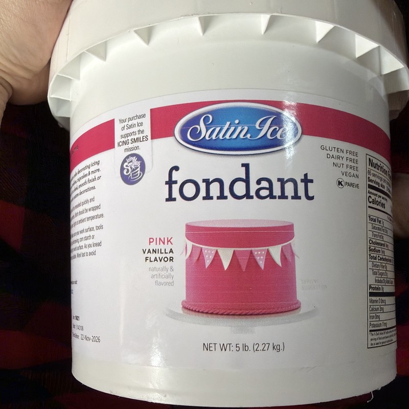 Satin Ice Pink Fondant Vanilla Flavor 5 pounds New Sealed 10