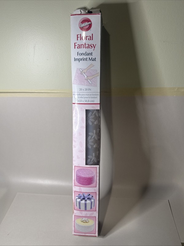 New Wilton Fondant Imprint Mat Floral Fantasy 20×20″