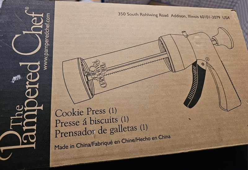 Pampered Chef Cookie Press Spritz Maker With Discs Complete Baking Tool w/ Box